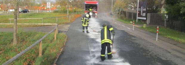 Ausgedehnte Ölspur im Stadtgebiet